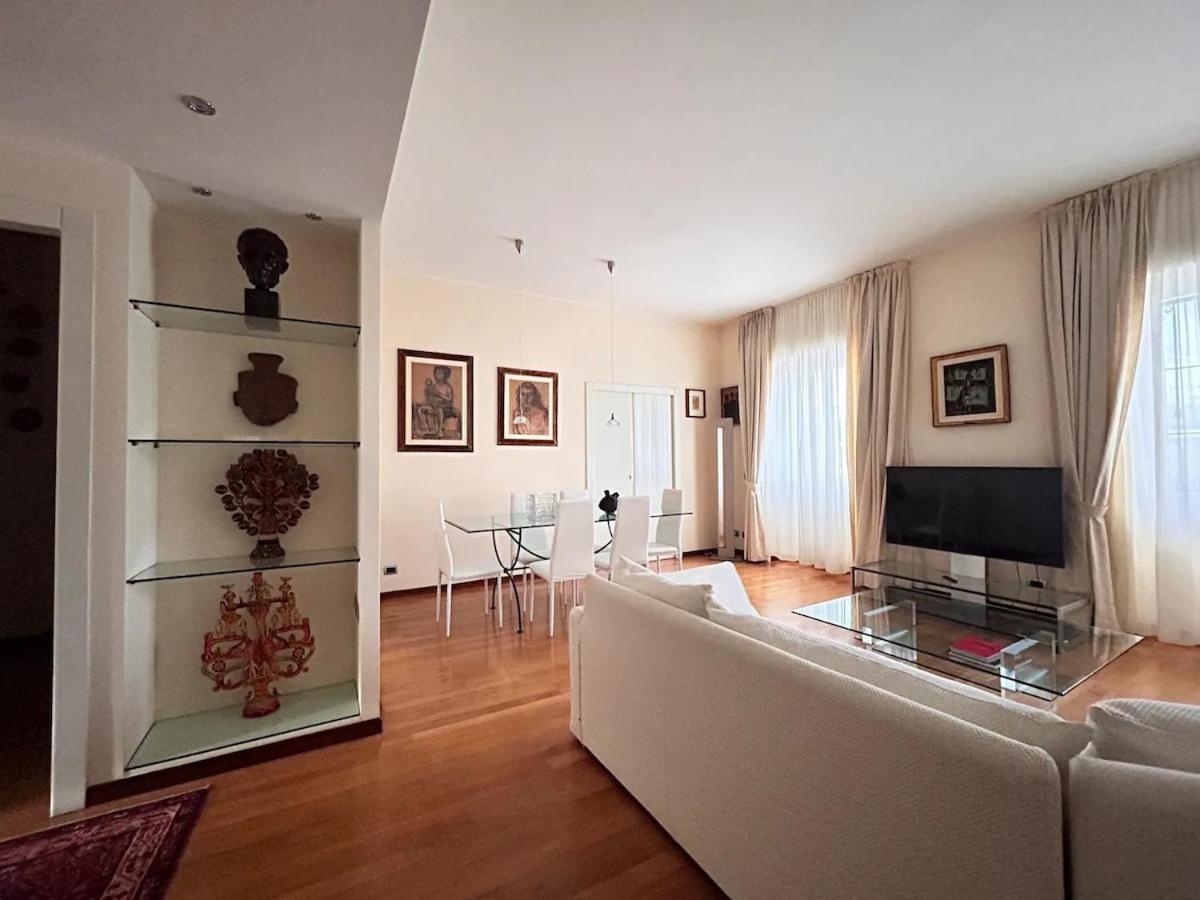 Elegante Apartmento Citylife Fiera * Mailand